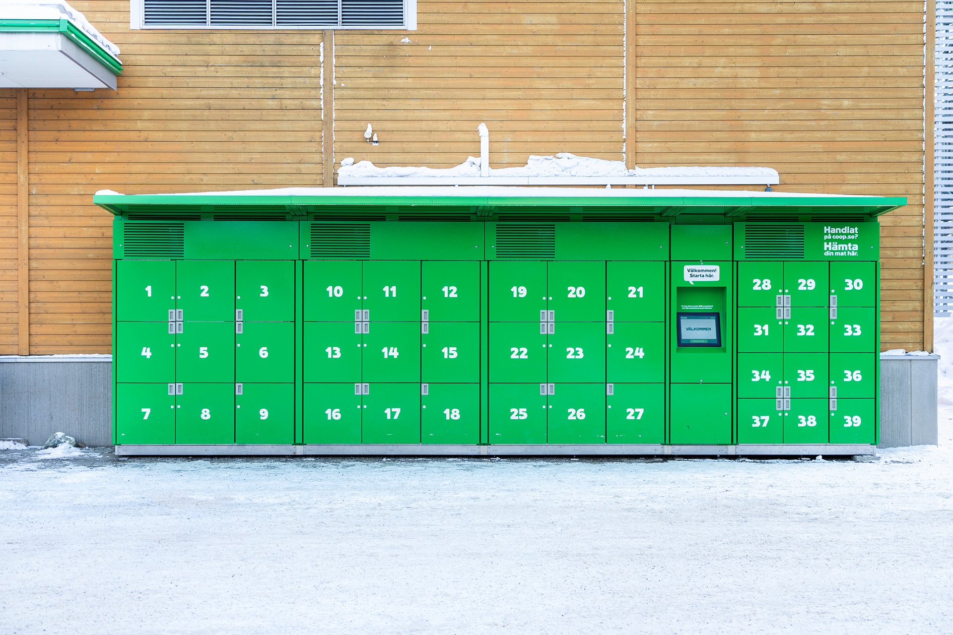 Coop Sweden grocery locker